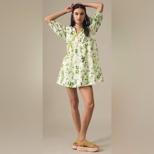 Maeve V-Neck Tunic Dress Floral Green and White Dress size XS